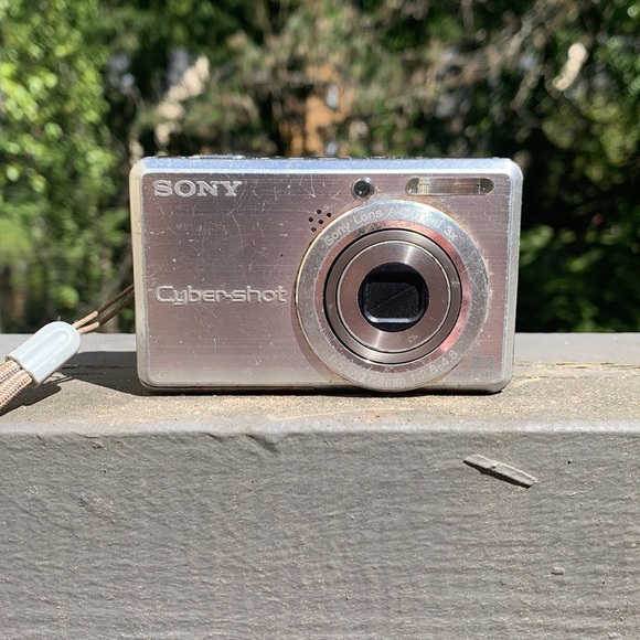 Sony Other - SONY CYBERSHOT Digital Camera 7.2 MP 3X Optical Zoom f=5.8-17.4mm 1:2.8-4.8